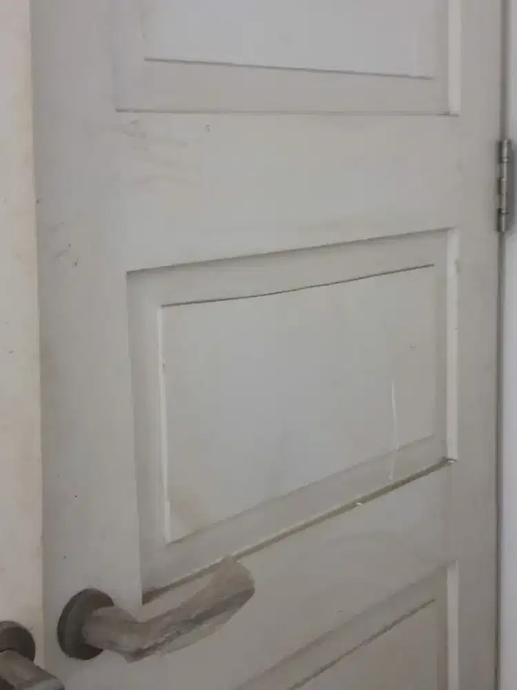 Pintu kayu finishing duco putih, ex cluster Paramount