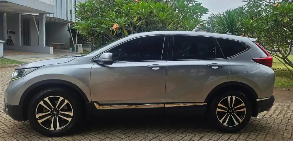 Honda CR-V 2019 Prestige Turbo VTEC-Mulus, Surat baru