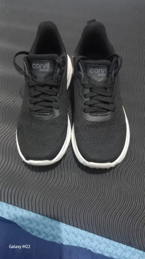 Sepatu Carvil Lautaro UK.39