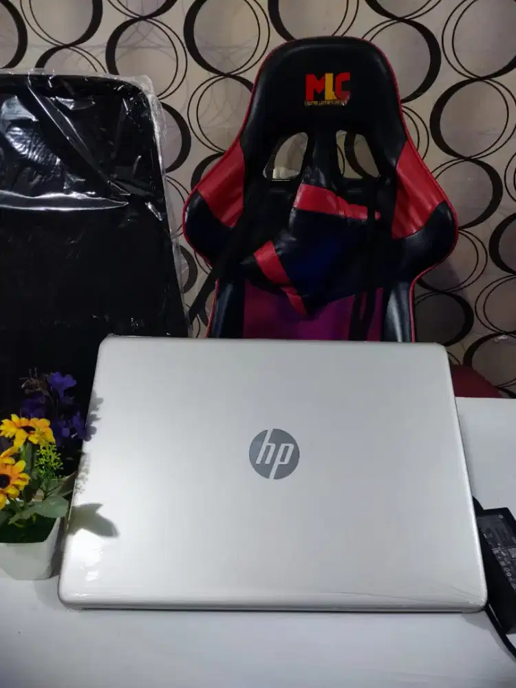 Laptop HP 14s dq4028TU F33 GEN 11 SUPERSLIM RAM 8GB /SSD 512GB LIKENEW