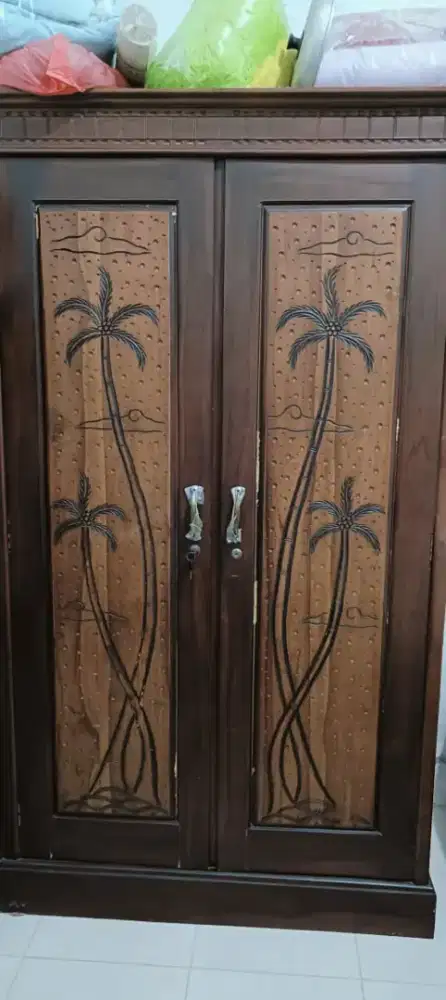 Lemari jati premium