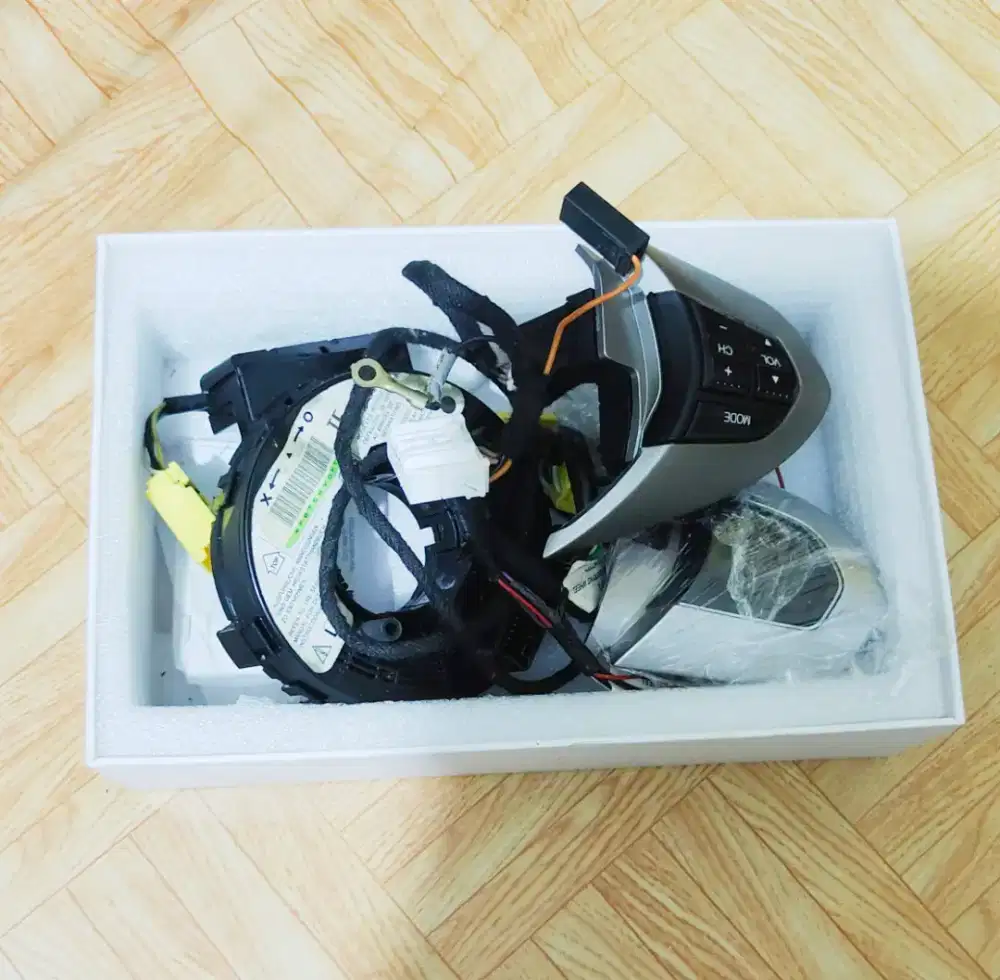 Tombol audio brio dan mobilio