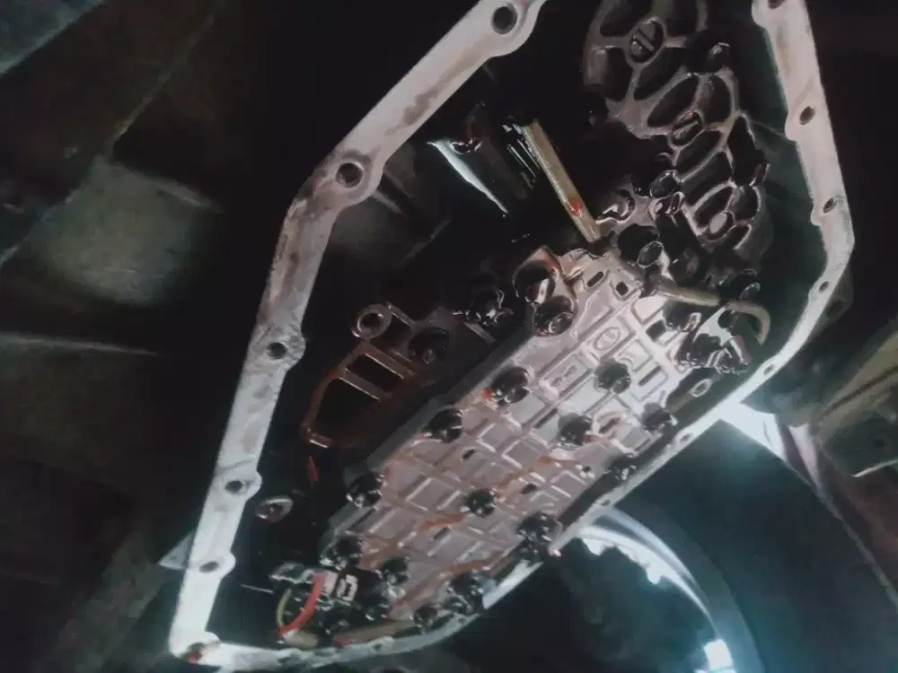 Terima panggilan service mobil