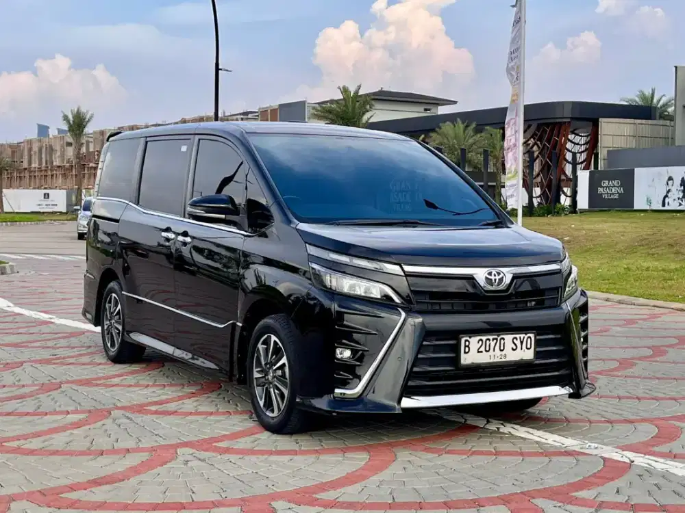 Toyota Voxy tahun 2018