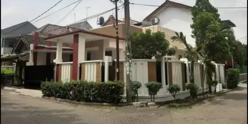 RUMAH MEWAH DI GRIYA BINTARA INDAH
