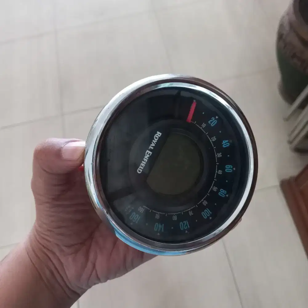 Royal Enfield Meteor 350 Speedometer