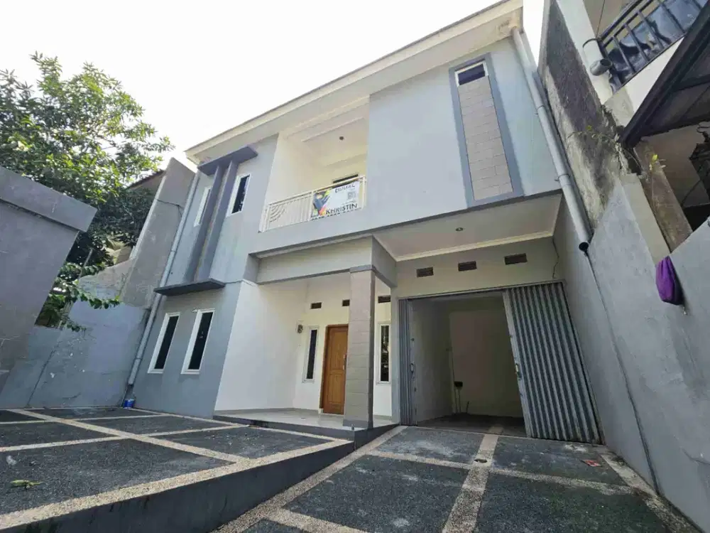 Dijual Rumah Bangunan Baru 2 Lantai di Pusponjolo Semarang