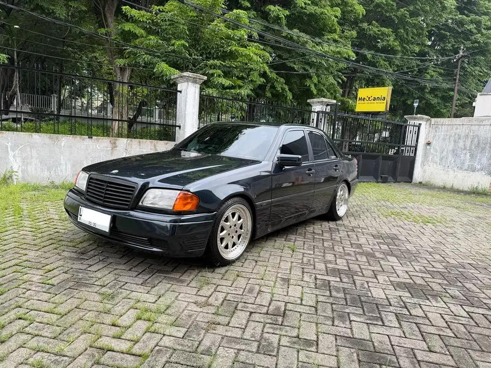 Mercedes-Benz C230 1997 Bensin