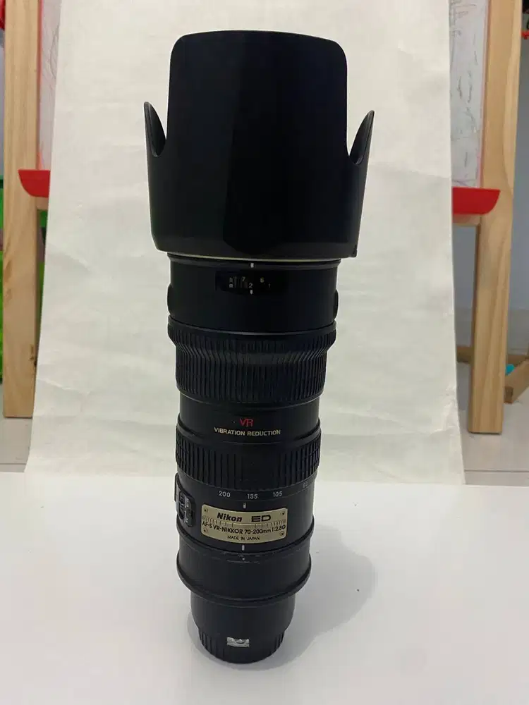 Lensa Nikon 70-200mm f.2.8 ED VR1 - Like New