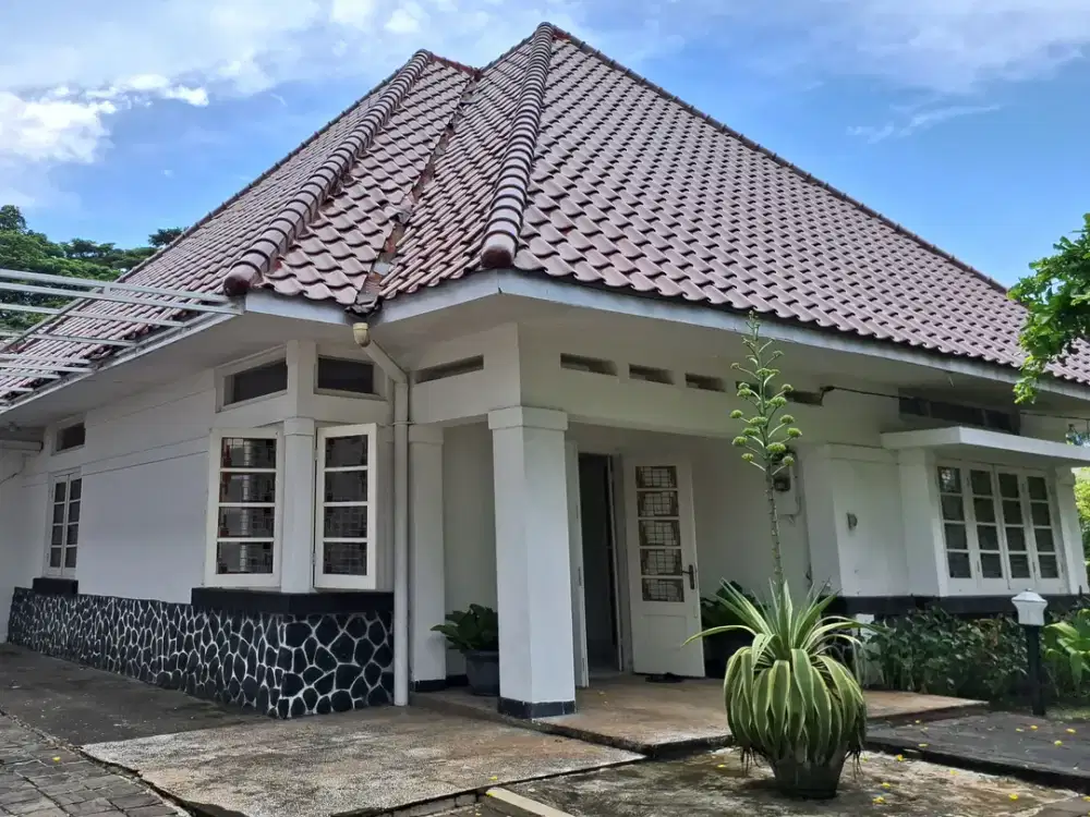 Rumah Klasik Terawat Di Menteng Jakarta Pusat
