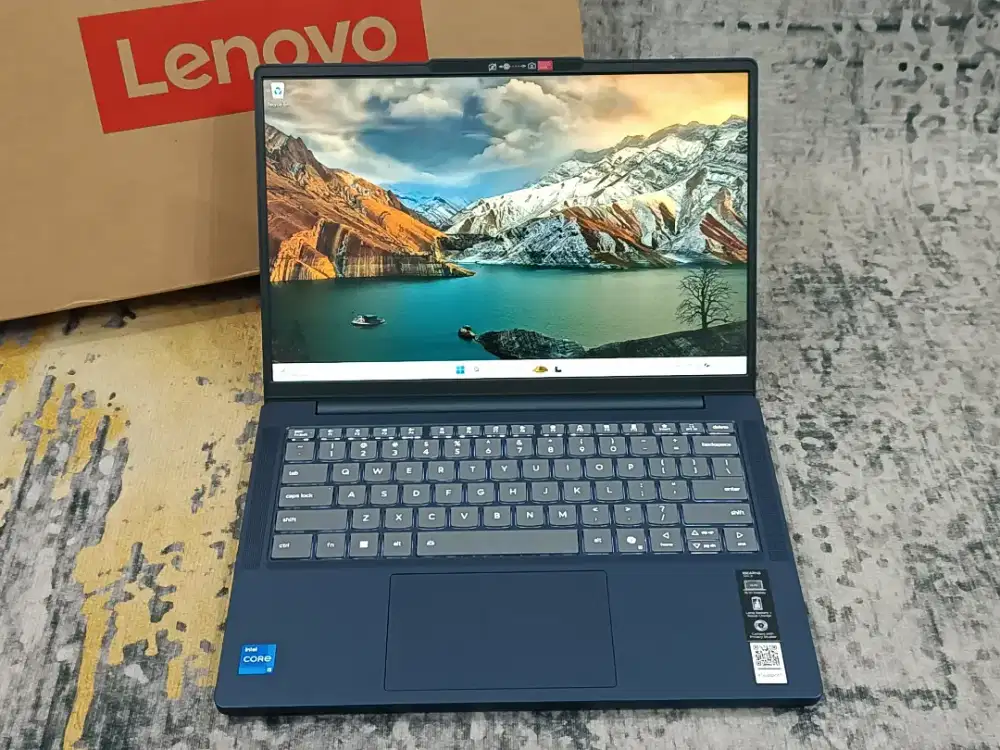 Lenovo Slim 3 Core i5-13420H 13 TH GEN 8GB 512GB FHD Fulset Like New
