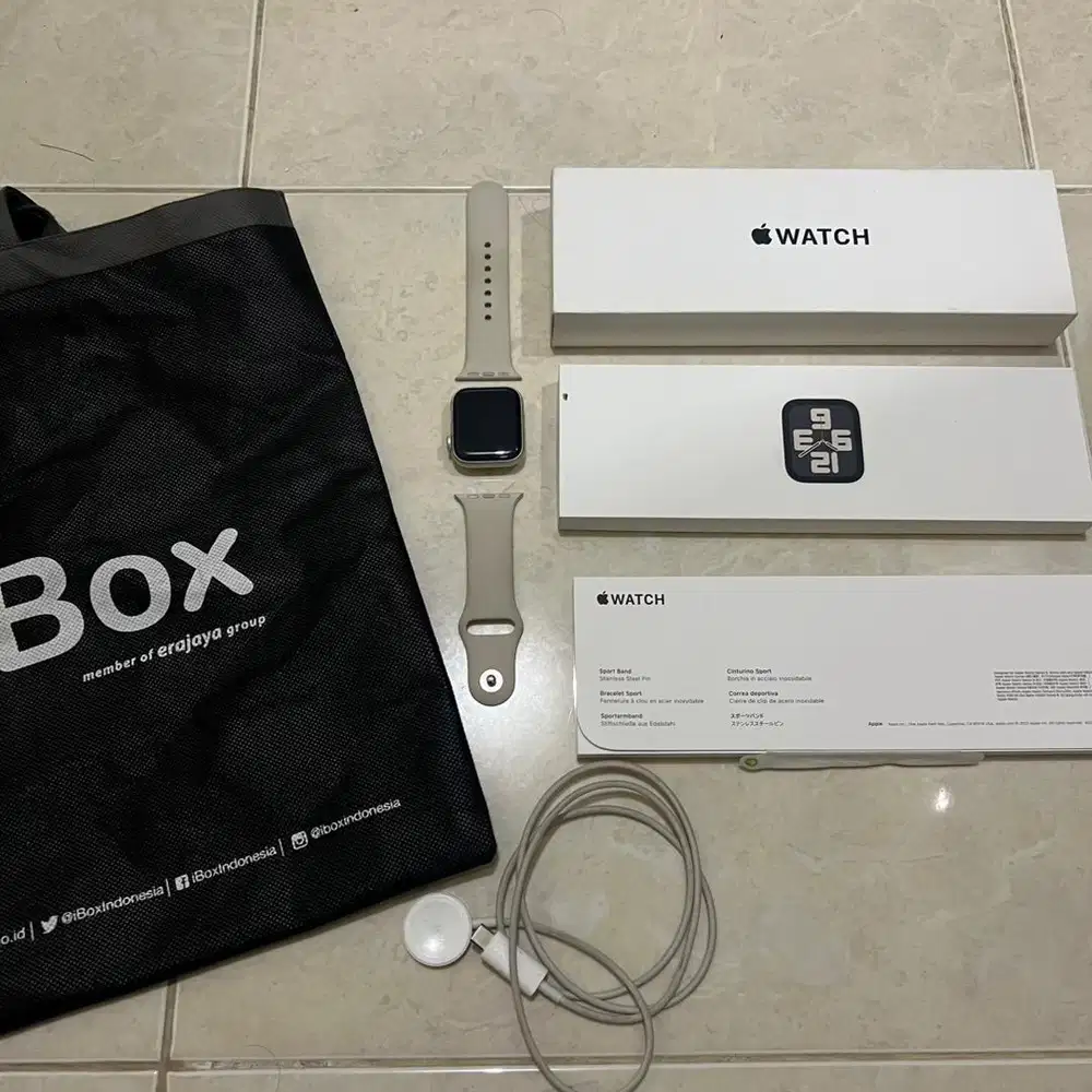 Apple Watch SE (Gen 2) 40 mm Starlight ex IBOX Like New