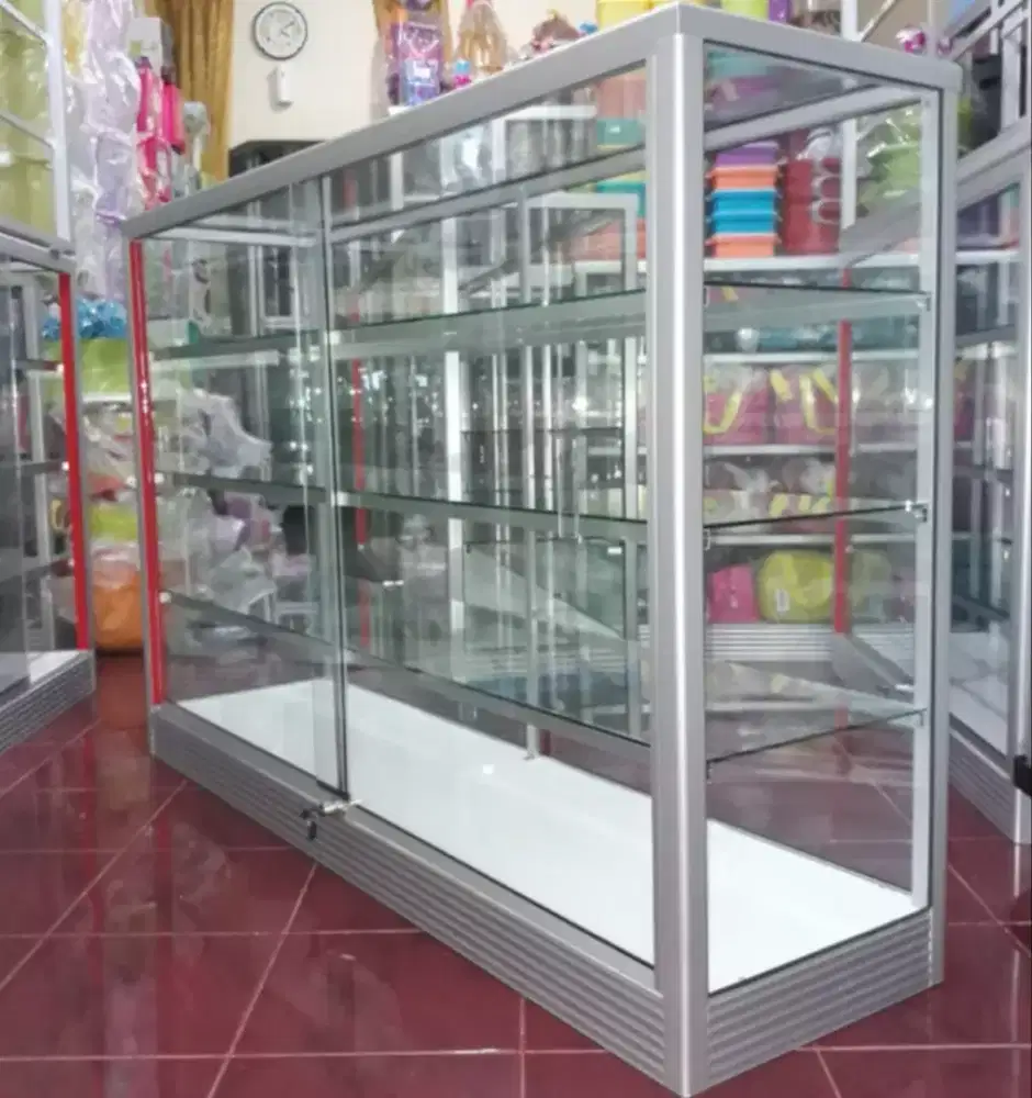 Etalase Panjang 1,5 Meter