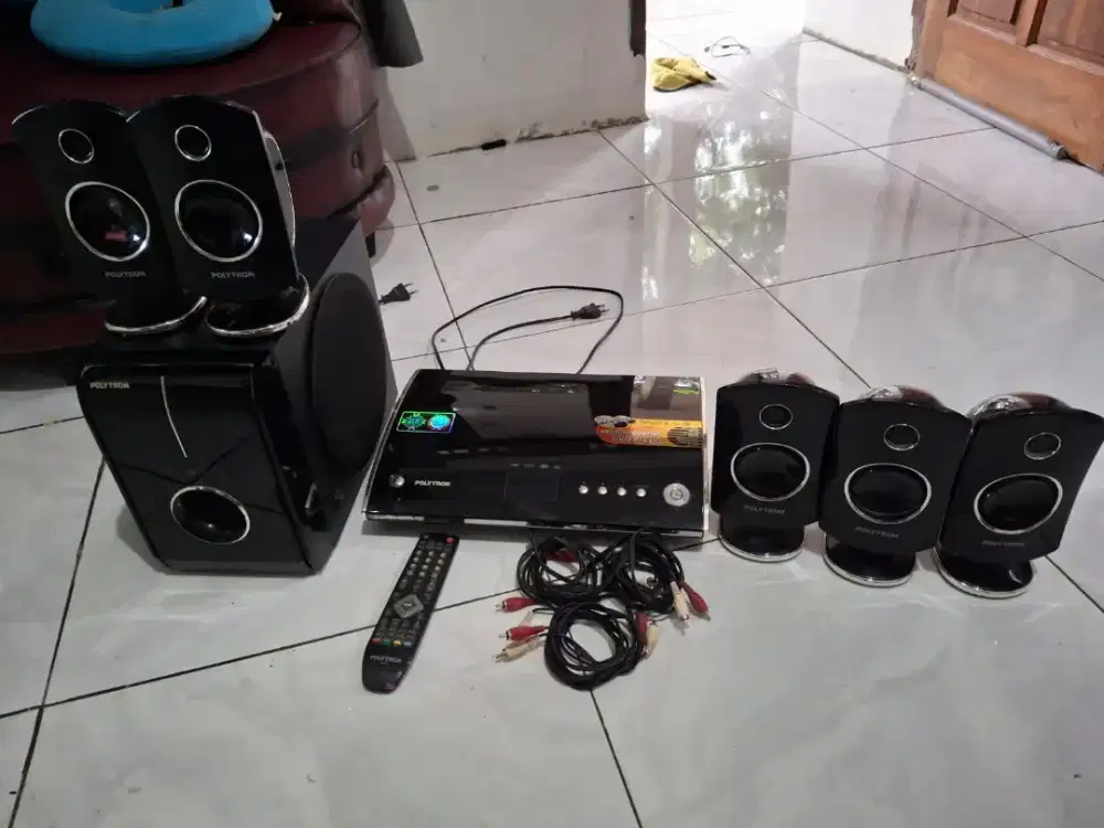 Speaker/Salon Home Theater Polytron