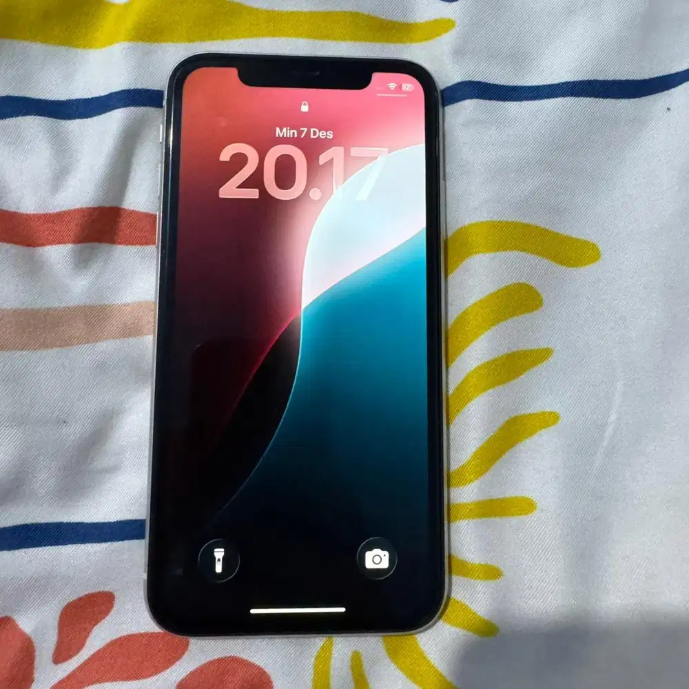 iPhone second | Ori iBox 64gb | White