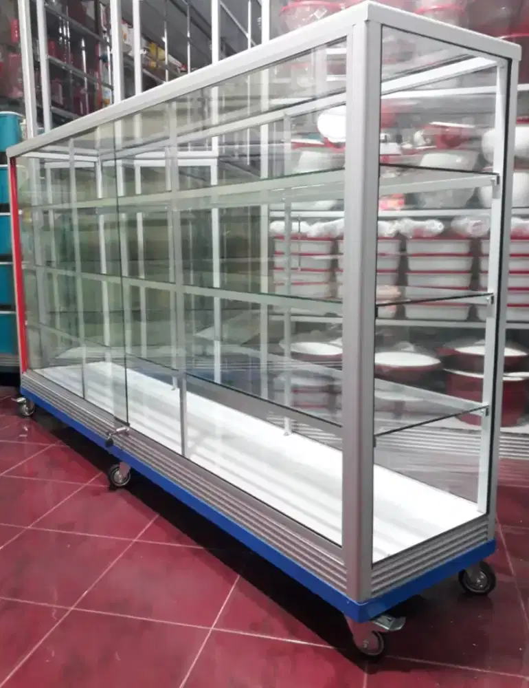 Etalase Pakai Roda Panjang 2M Kaca Full 5MM