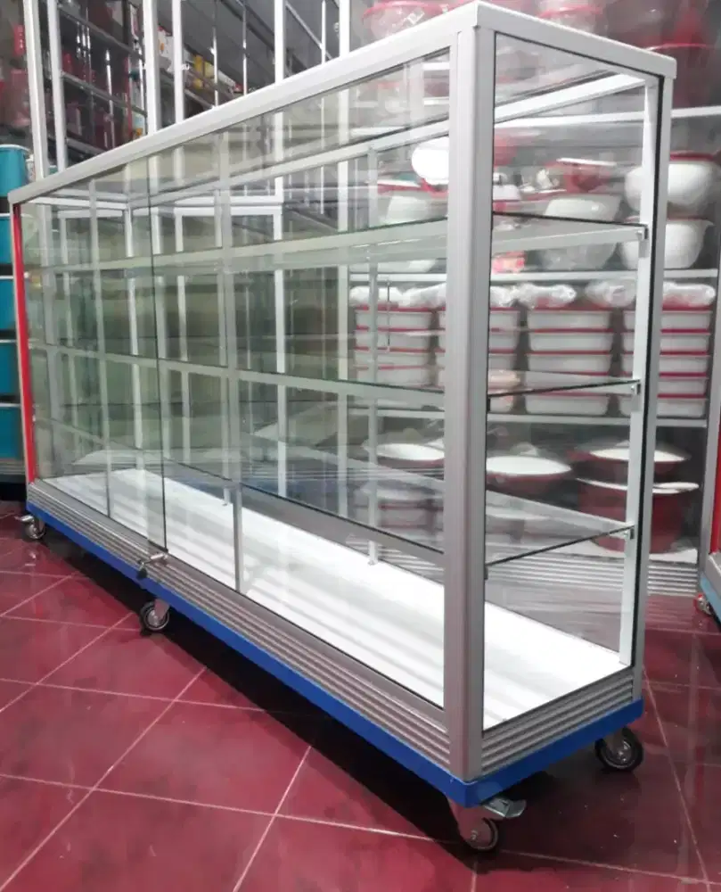 Etalase Pakai Roda Panjang 2M Kaca Full 5MM