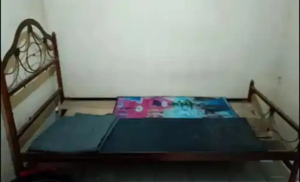 ranjang besi kokoh padet 200x90