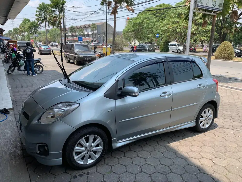 Toyota Yaris 2012 Bensin