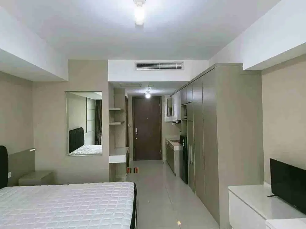 Apartment U Residence 3, full furnish, lantai rendah, murah banget, studio 35m2, view timur UPH