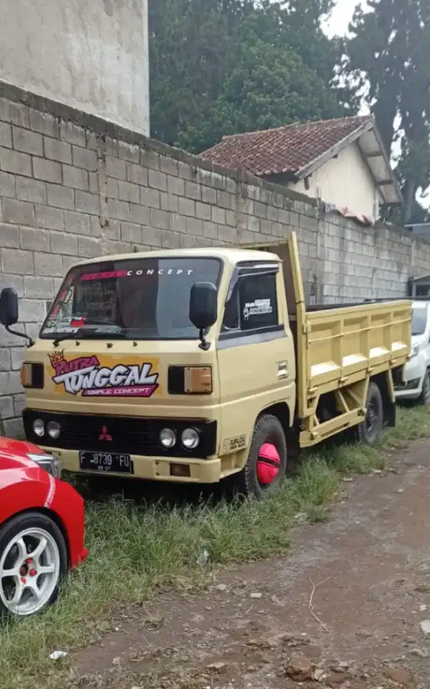 Terima jasa buang brangkal/puing,tanah,daun kirim pasir pindahan Dll