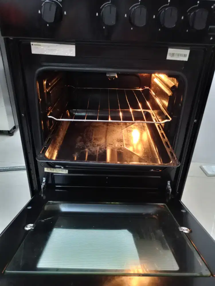 Kompor gas bekas, seperti baru