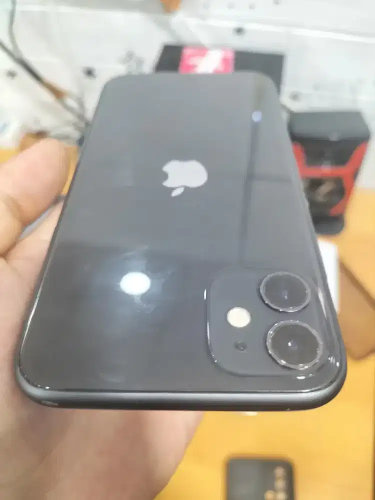 iPhone 11 64gb inter