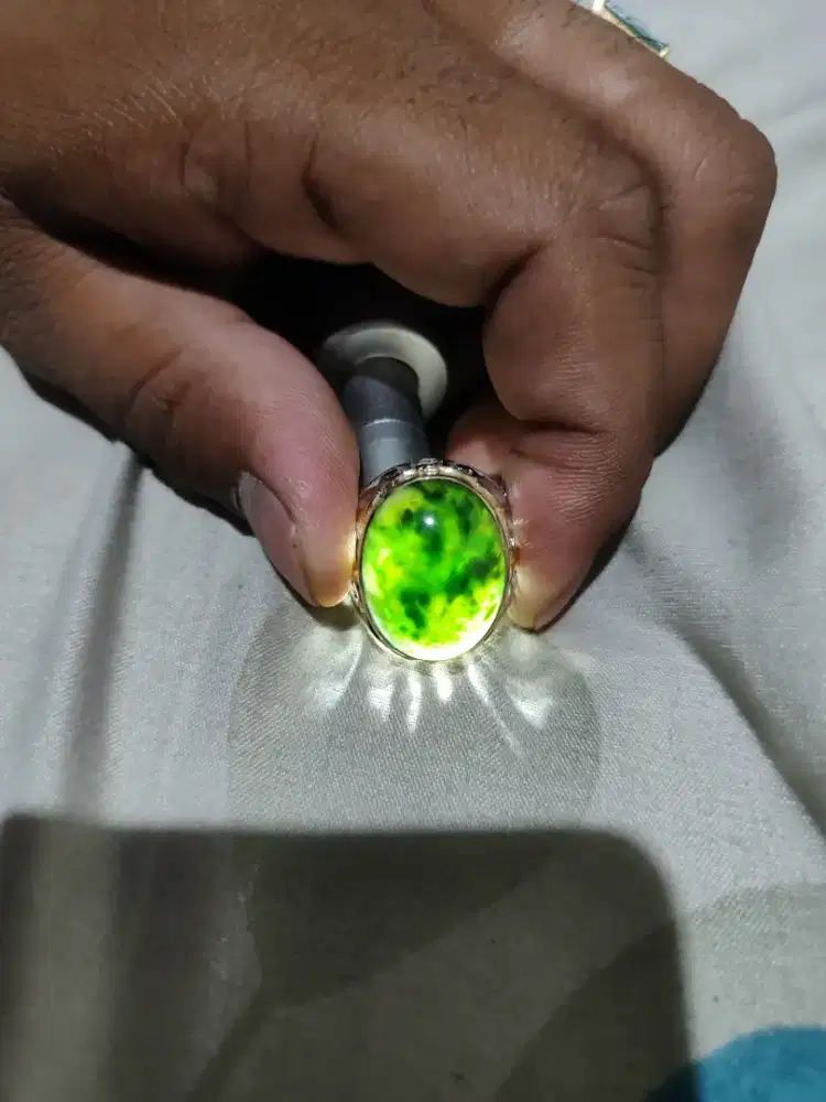 Natural Ijo Lumut Aceh Kristall