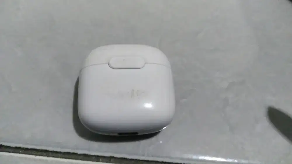 TWS Putih Elegan | Suara Jernih | Nyaman Dipakai Seharian