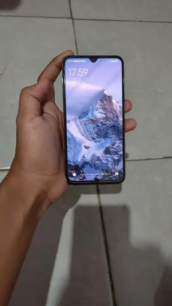 Mi 9 se 6/128 mulus compact amoled