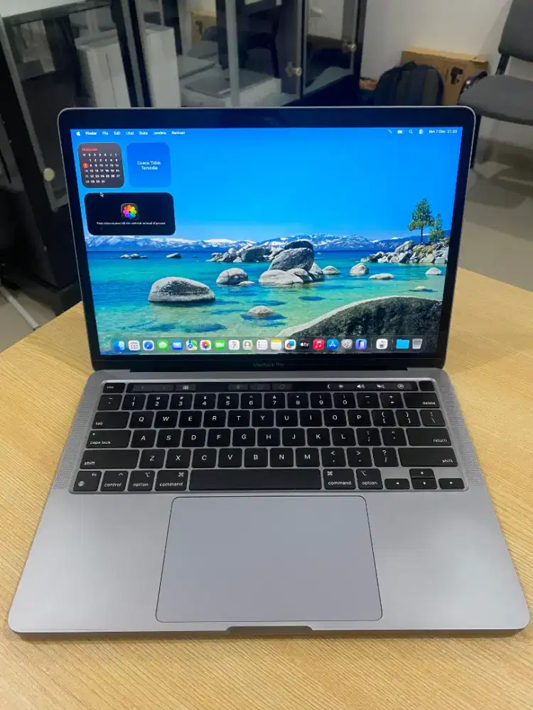 MacBook Pro M1 2020 • Ram :16/512 GB