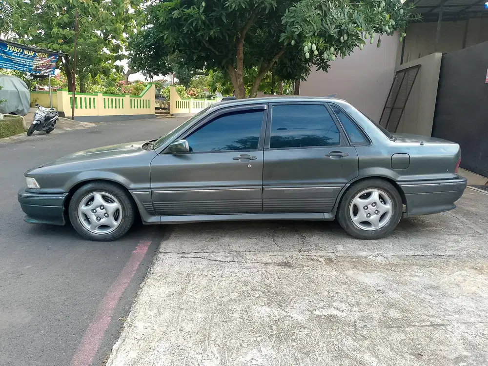 Mitsubishi Eterna 1992 Bensin
