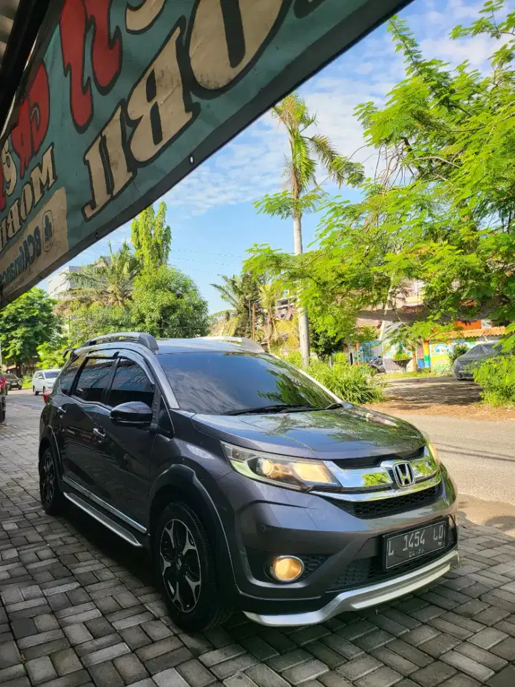 [Gress Mobil Kutisari] HONDA BR-V PRESTIGE A/T 2016 PALING BAGUS