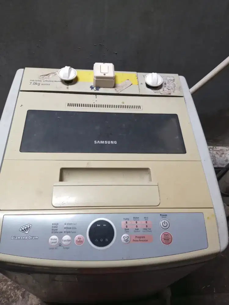 Mesin cuci 1 tabung manual