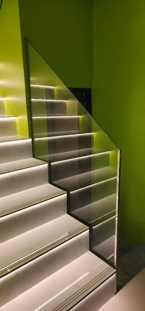 Jasa tukang kusen,pintu,jendela aluminium