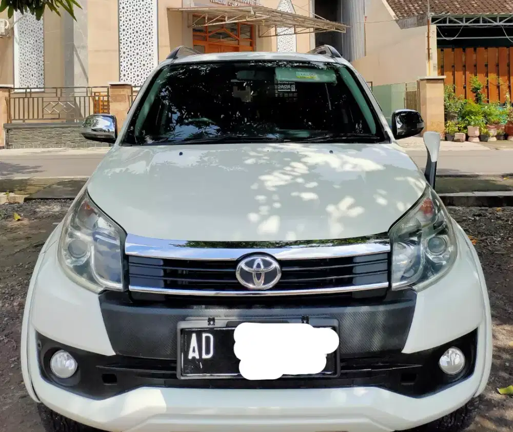 BISMILLAH DIJUAL TOYOTA RUSH PUTIH 2017 TRD SPORTIVO