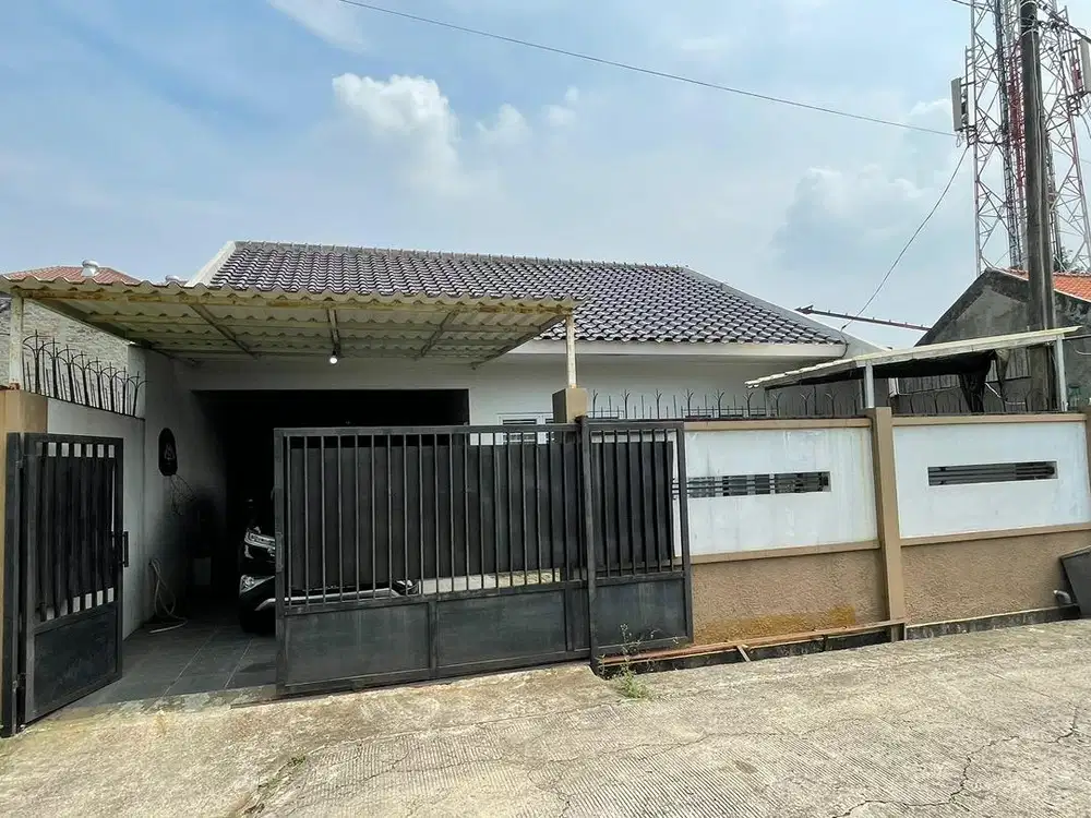 Di Sewakan satu rumah Hunian nyaman dan asri di dalam Kavling