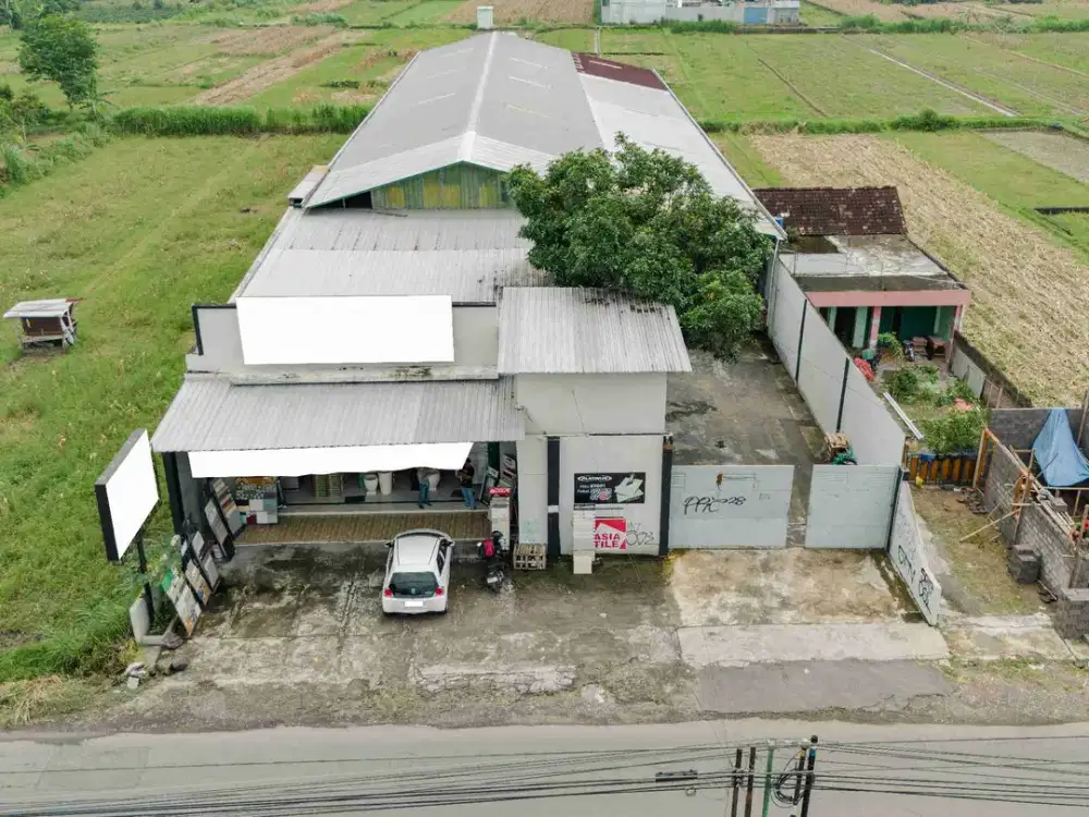 Peluang Bisnis Dijual Gudang Dan Toko 1.566 Meter Persegi Di Karanggayam, Piyungan, Bantul