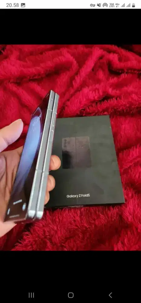 SAMSUNG Z FOLD 5 5G RAM 12/512GB ORIGINAL SEIN MULUS NOMINUS LIKE NEW