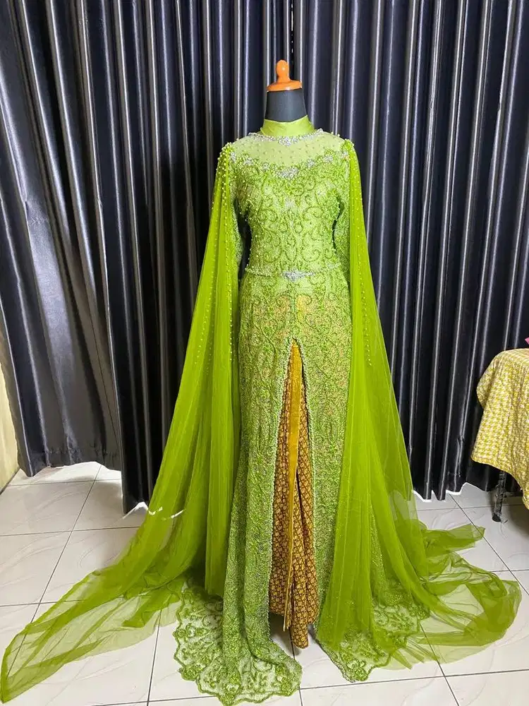 Gaun Pengantin Lime Green Elegan