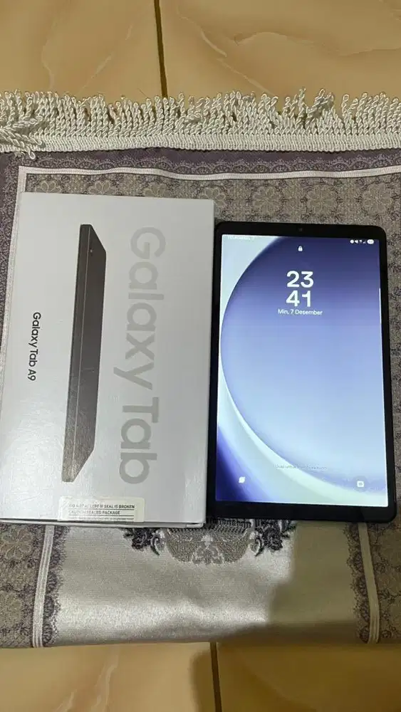 Samsung Tab A9 4/64GB Wifi + Seluler