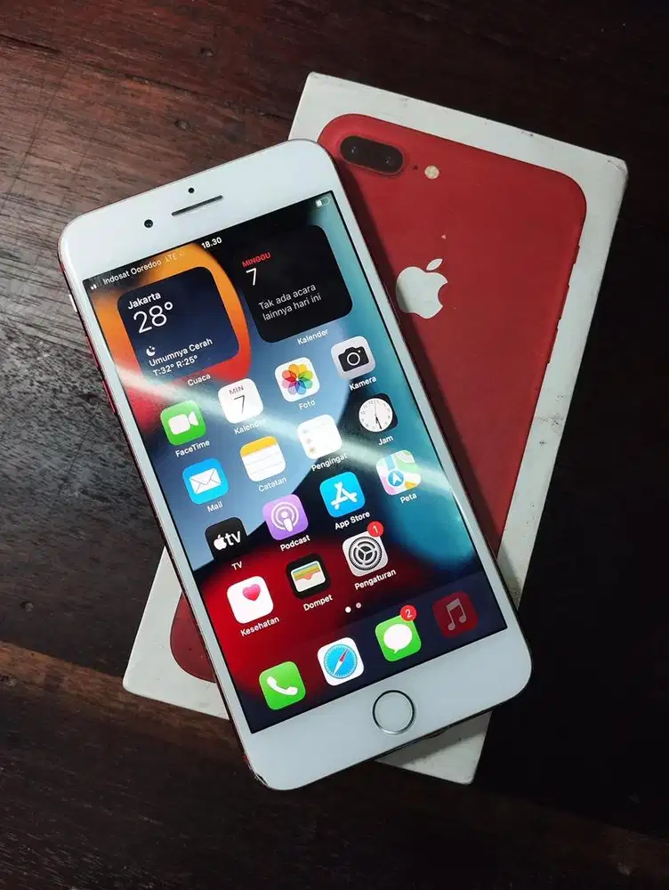 Iphone 7 plus redProduct