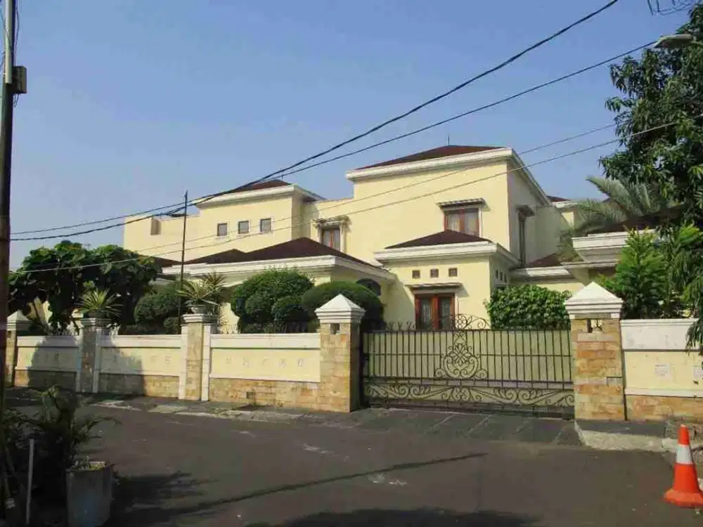 Dijual Rumah Harga Setara NJOPdi Radio Dalam Jakarta Selatan