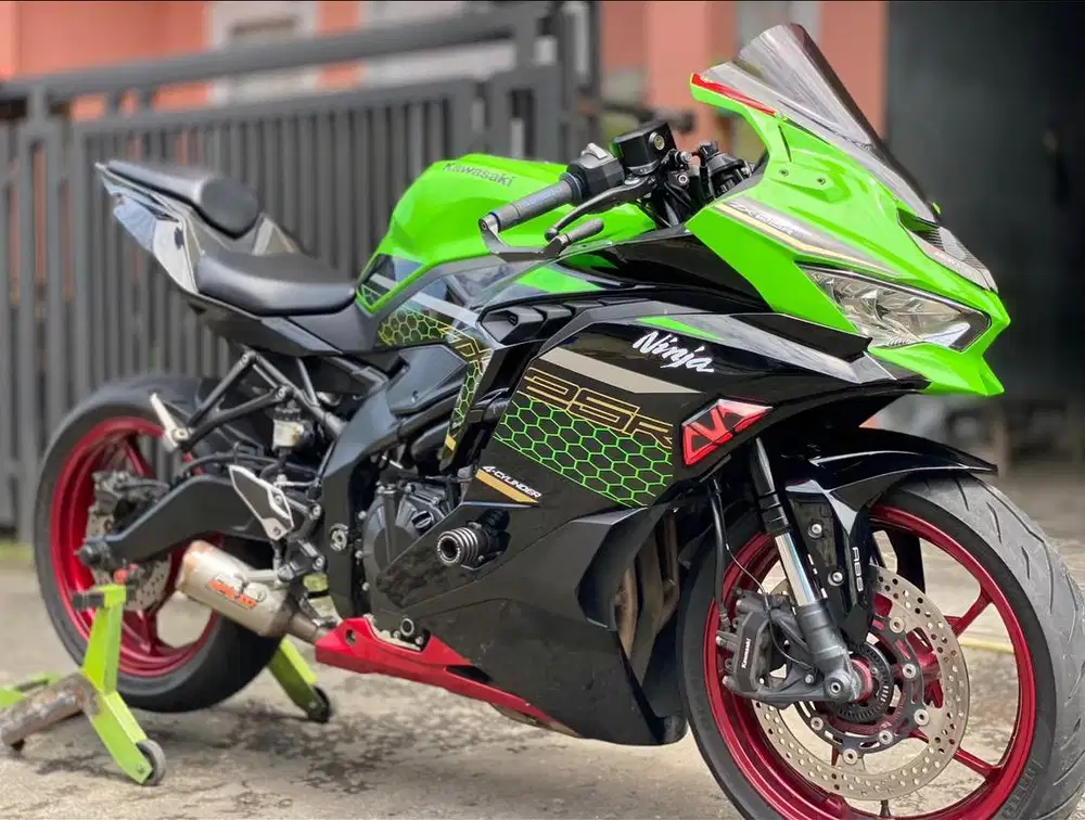 ZX25R Abs Krt Qs
