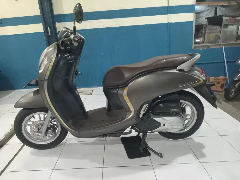 Honda scoopy kaiyles 2021 gres