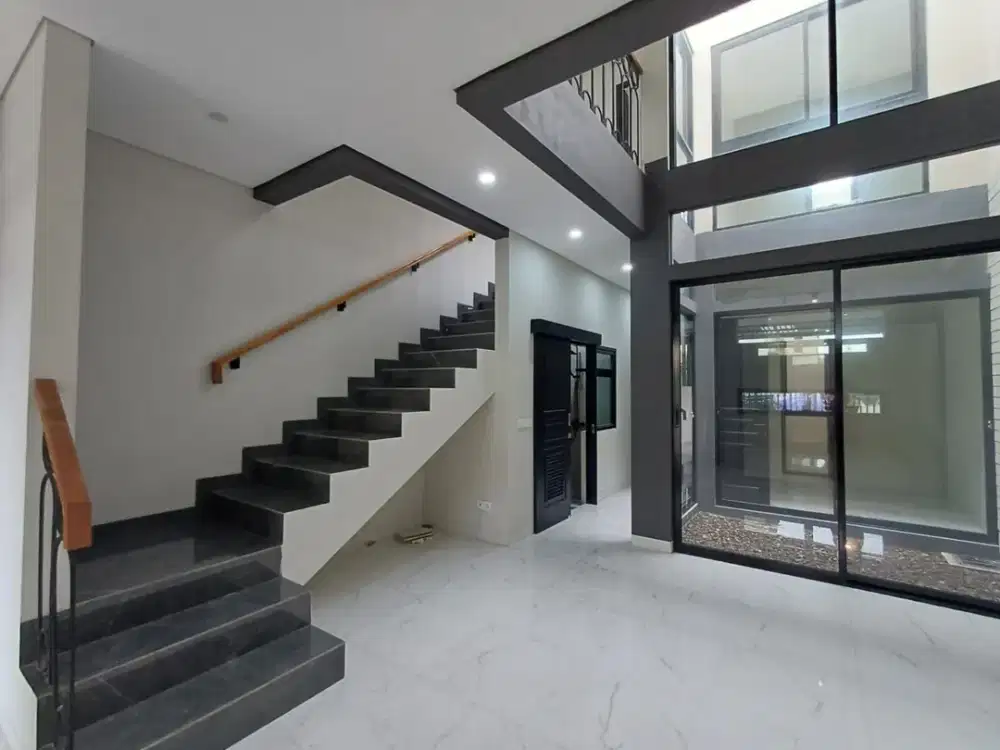 RUMAH DI 7A GADING SERPONG