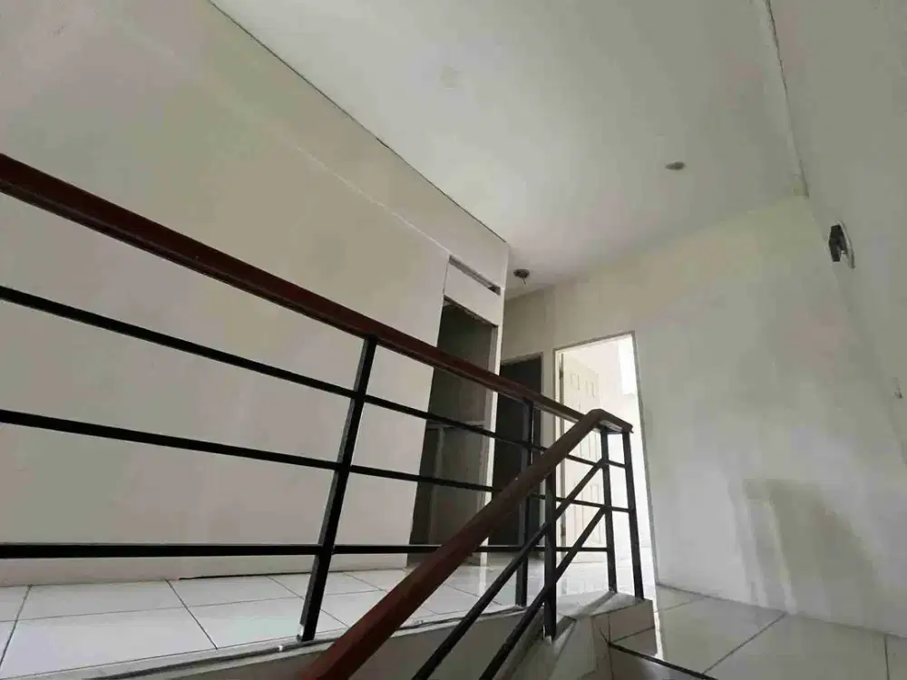 Ruko Gandeng 2 lantai Siap Pakai Di Paramount Gading Serpong