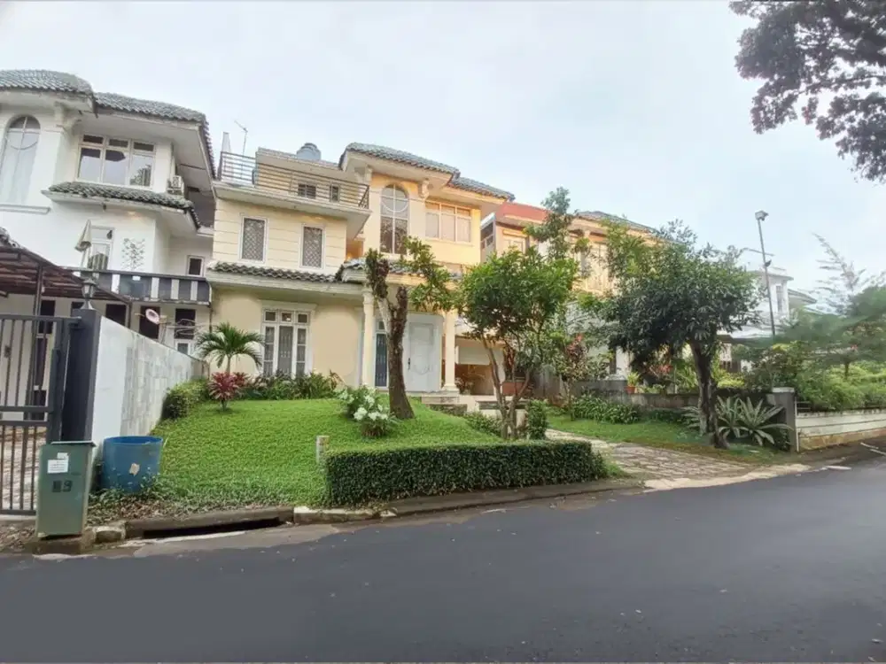 DIJUAL RUMAH EXCLUSIVE 2 LANTAI SIAP HUNI HARGA NEGO SENTUL CITY  SSR271