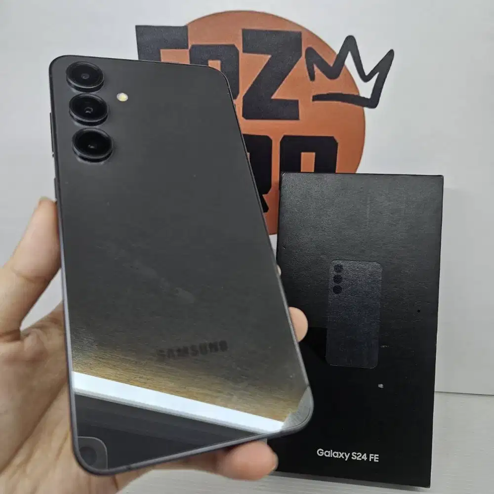 Samsung S24 fe 8/256GB Gray Fullset LIKE NEW Ex SEIN RESMI