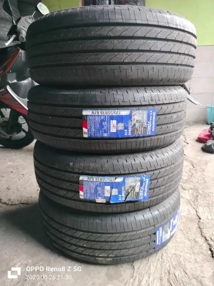 Jual ban mrek Bridgestone turanza toosa ukuran 195 55 R16 4pcs.